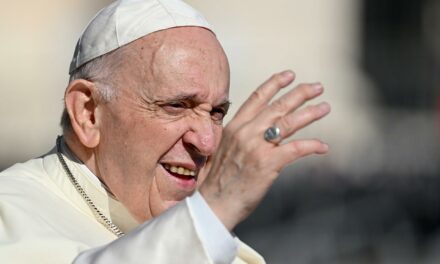 El Papa Francisco explica cómo vivir la verdadera alegría de la Navidad